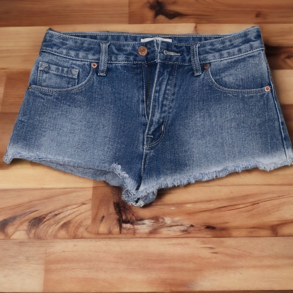 FOREVER 21 JEAN SHORTS